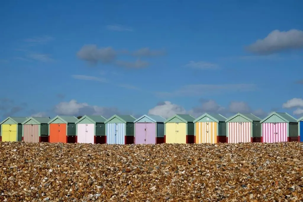 Poets Rest, Free Parking, Ev Socket Fees Apply Walk To Beach Brighton